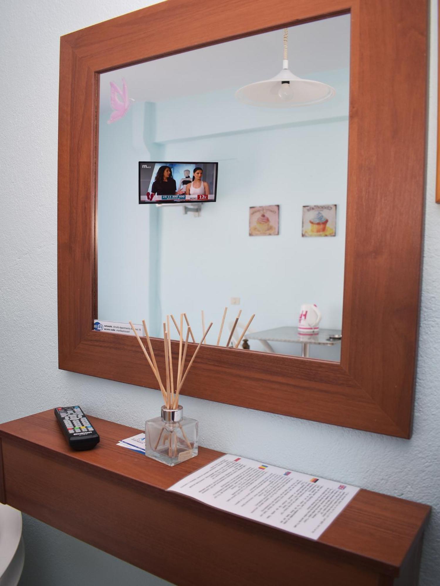 Ainalis Apartments Olympiakí Aktí Ngoại thất bức ảnh
